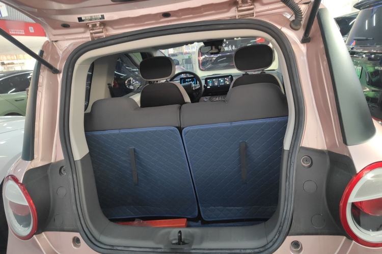 Used CHANGAN NEVO Lumin 2023 301km Honey Dew Edition Trunk