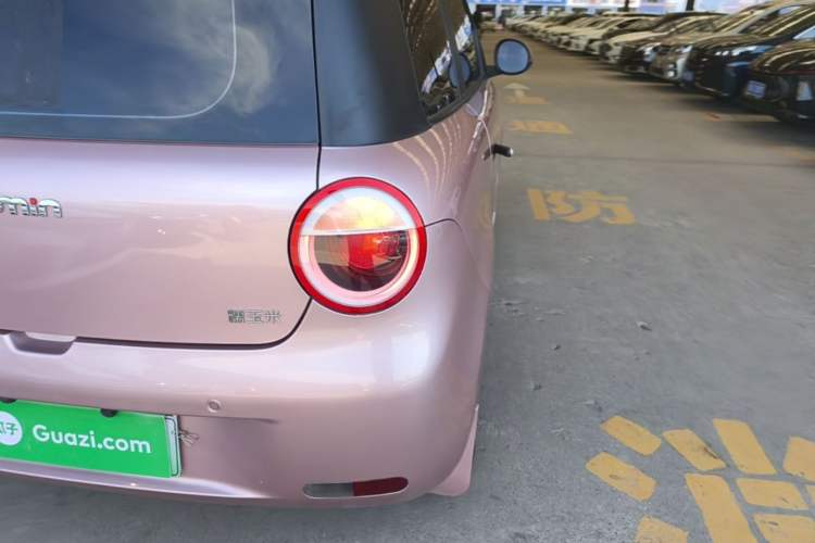 Used CHANGAN NEVO Lumin 2023 205km Xiangqin Version Right Rear Taillight