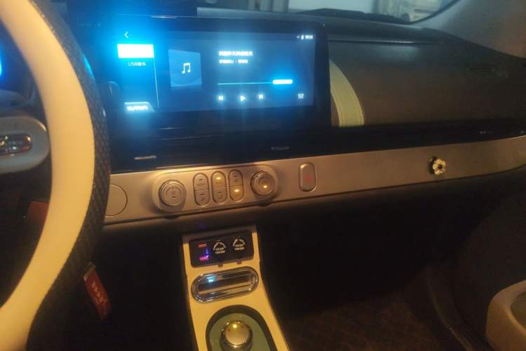 Used CHANGAN NEVO Lumin 2023 205km Xiangqin Version Audio And AC Panel