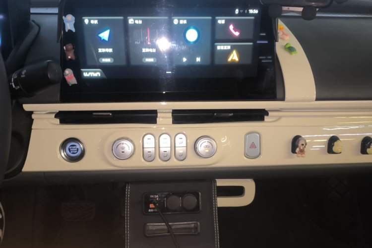 Used CHANGAN NEVO Lumin 2023 205km Xiangqin Version Audio And AC Panel