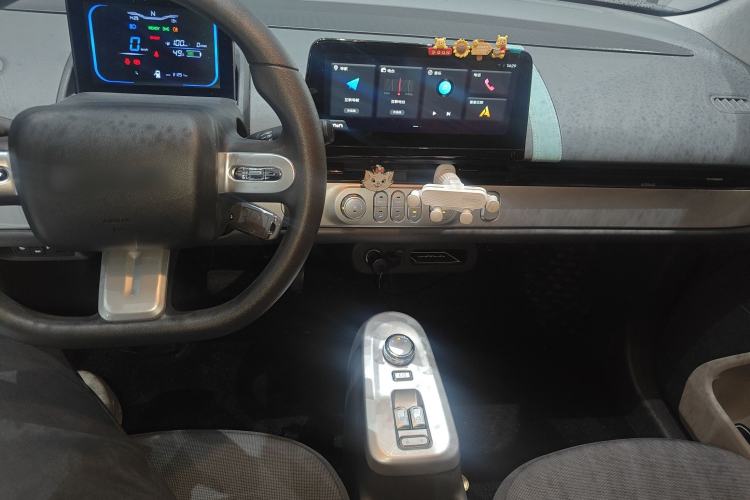 Used CHANGAN NEVO Lumin 2023 205km Xiangqin Version Center Console
