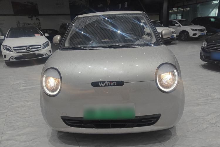 Used CHANGAN NEVO Lumin 2023 205km Xiangqin Version Front