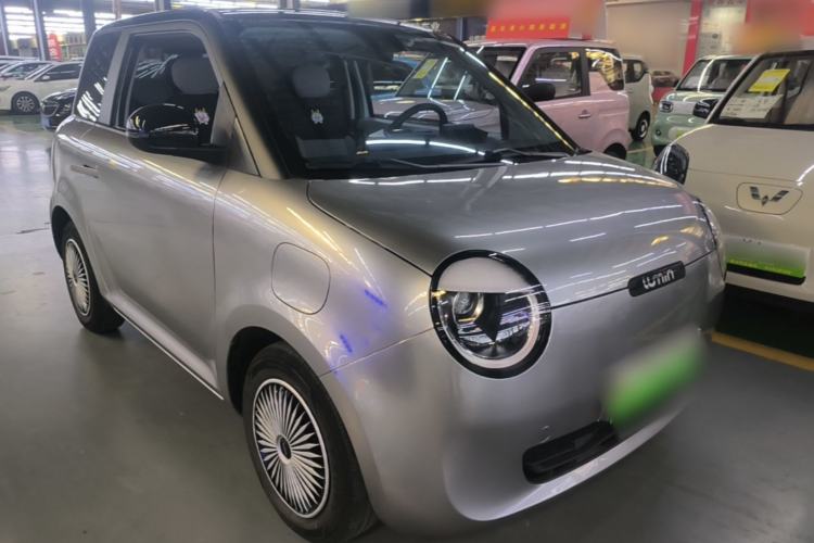 Used CHANGAN NEVO Lumin 2023 205km Xiangqin Version Front Right 45 Deg