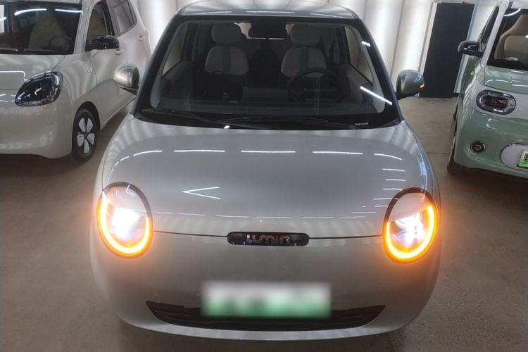 Used CHANGAN NEVO Lumin 2023 301km Honey Dew Edition Front