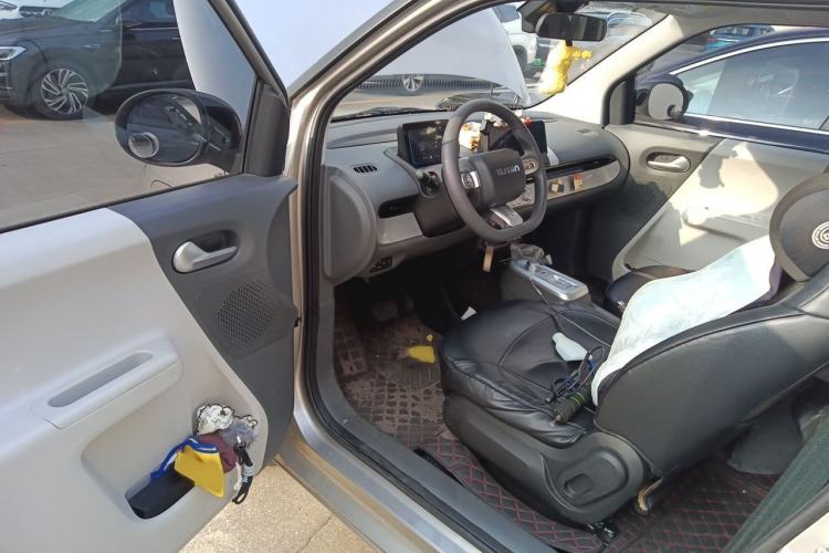 Used CHANGAN NEVO Lumin 2023 301km Honey Dew Edition Interior 3