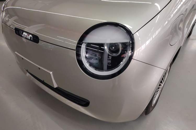Used CHANGAN NEVO Lumin 2023 205km Xiangqin Version Left Front Headlight
