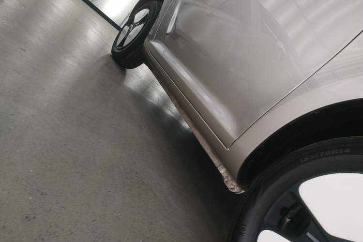 Used CHANGAN NEVO Lumin 2023 301km Honey Dew Edition Right Side Sill