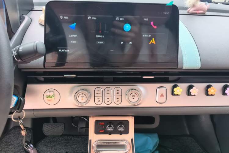 Used CHANGAN NEVO Lumin 2023 205km Xiangqin Version Audio And AC Panel