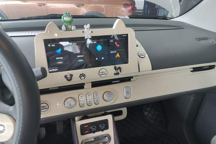 Used CHANGAN NEVO Lumin 2023 205km Xiangqin Version Audio And AC Panel