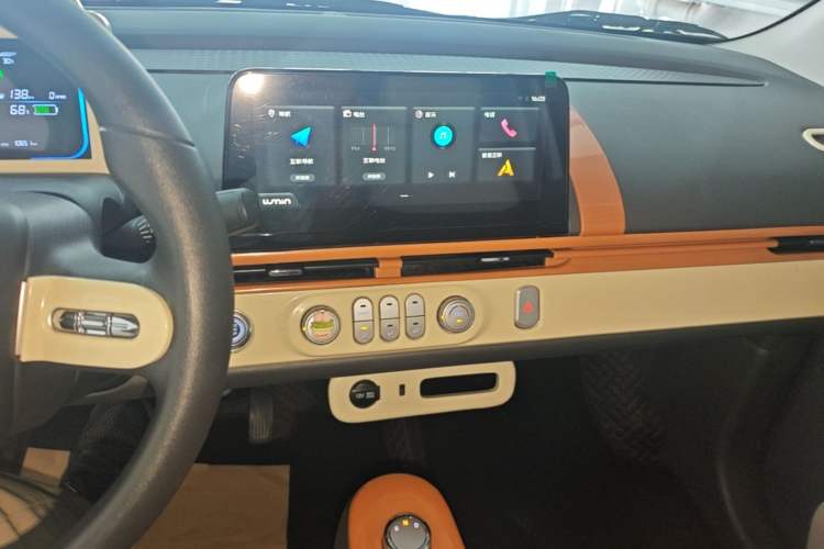 Used CHANGAN NEVO Lumin 2023 205km Xiangqin Version Audio And AC Panel