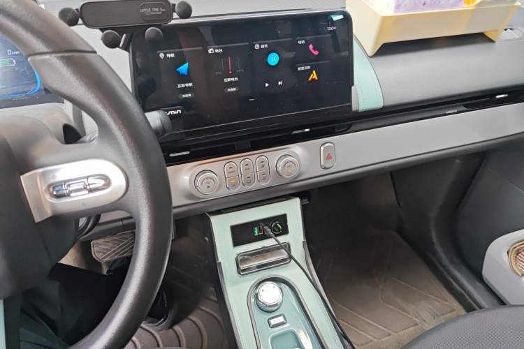 Used CHANGAN NEVO Lumin 2023 205km Xiangqin Version Audio And AC Panel