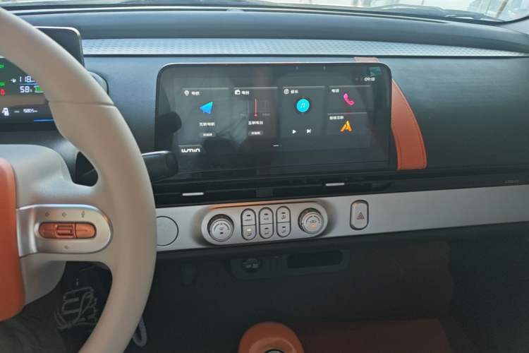 Used CHANGAN NEVO Lumin 2023 205km Xiangqin Version Audio And AC Panel