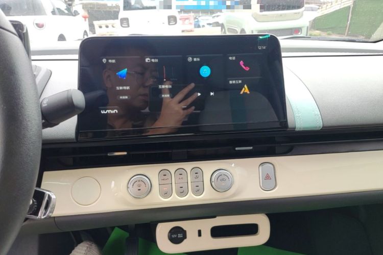 Used CHANGAN NEVO Lumin 2023 301km Honey Dew Edition Audio And AC Panel