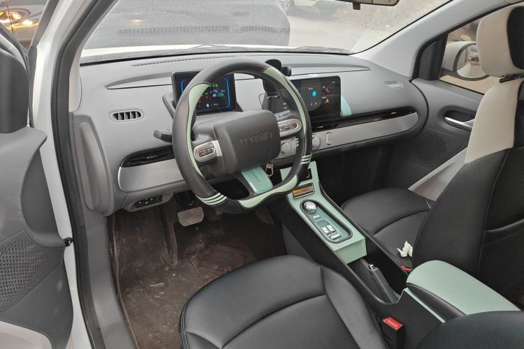 Used CHANGAN NEVO Lumin 2023 205km Xiangqin Version Center Console