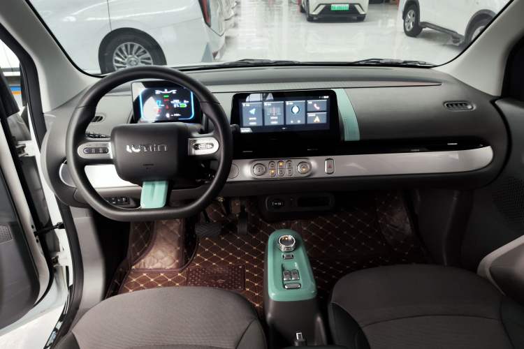 Used CHANGAN NEVO Lumin 2023 301km Honey Dew Edition Center Console