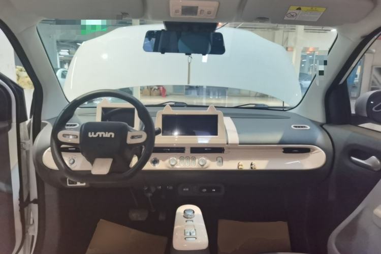 Used CHANGAN NEVO Lumin 2023 205km Xiangqin Version Center Console
