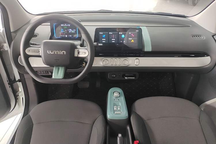 Used CHANGAN NEVO Lumin 2023 205km Xiangqin Version Center Console