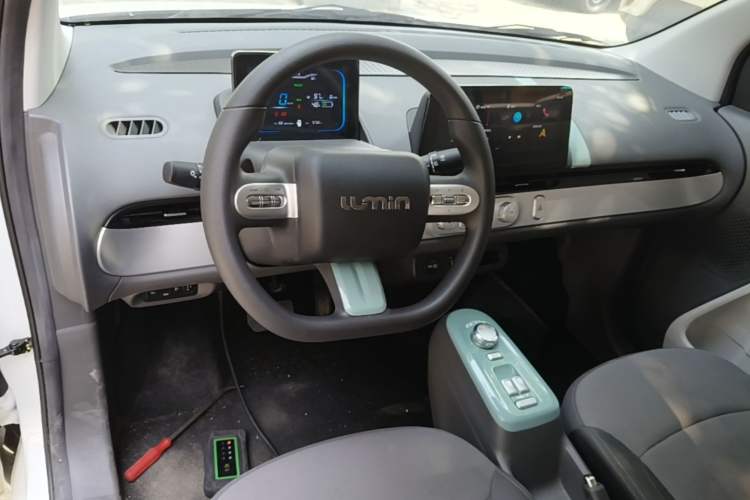 Used CHANGAN NEVO Lumin 2023 205km Xiangqin Version Center Console