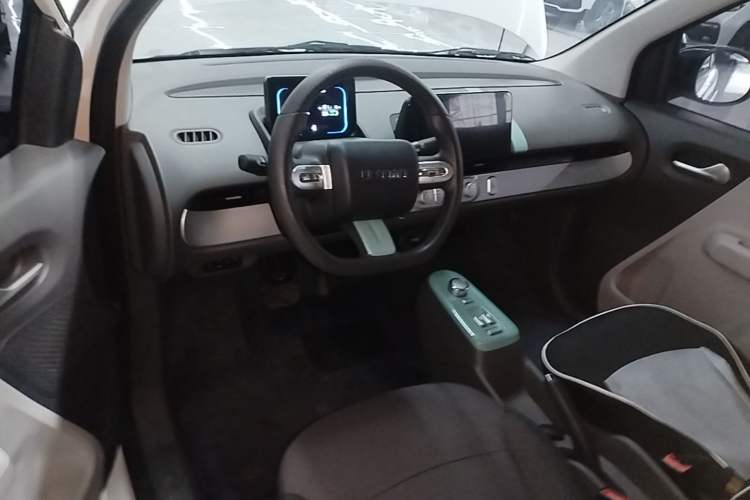 Used CHANGAN NEVO Lumin 2023 205km Xiangqin Version Center Console