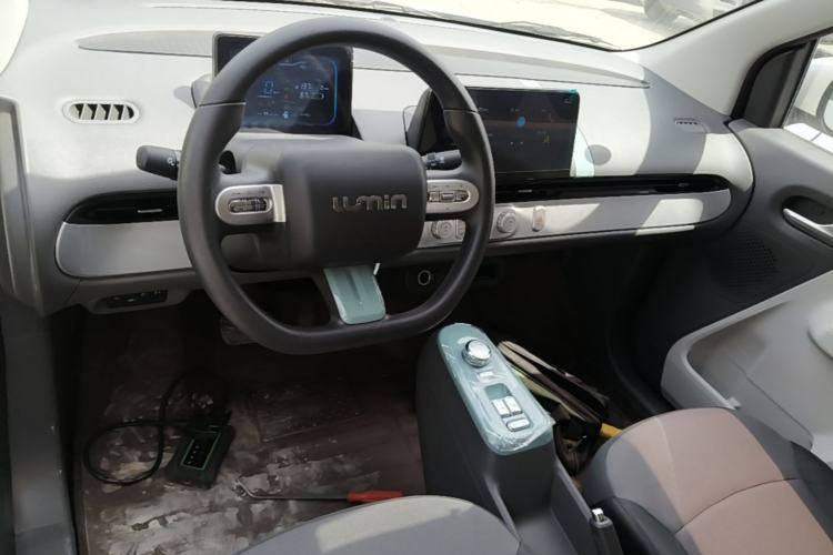 Used CHANGAN NEVO Lumin 2023 205km Xiangqin Version Center Console
