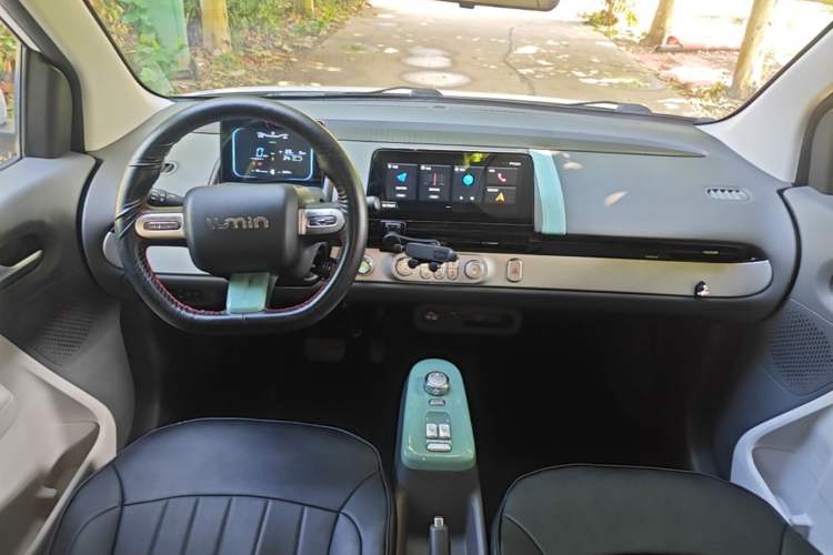 Used CHANGAN NEVO Lumin 2023 205km Xiangqin Version Center Console