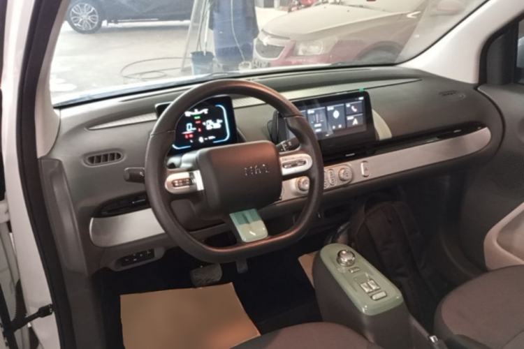 Used CHANGAN NEVO Lumin 2023 205km Xiangqin Version Center Console