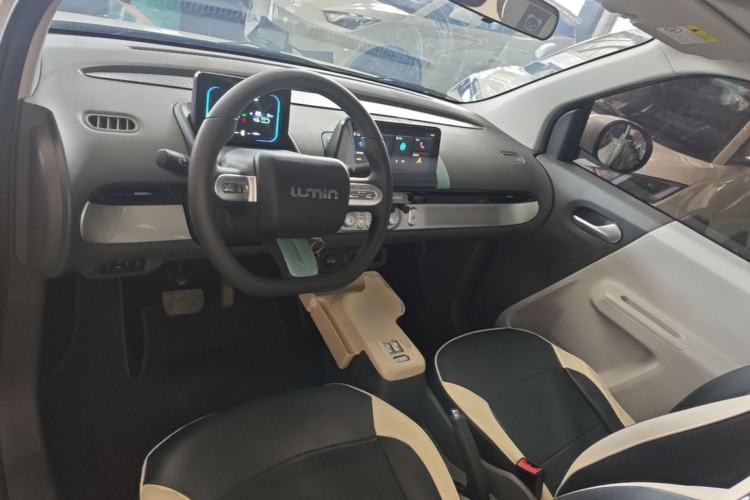 Used CHANGAN NEVO Lumin 2023 205km Xiangqin Version Center Console