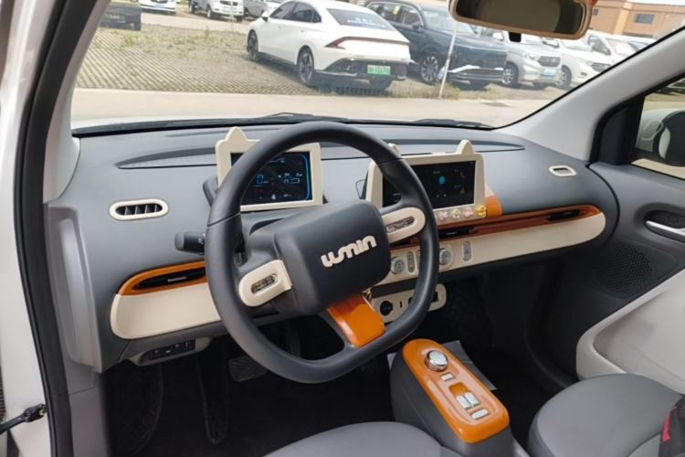 Used CHANGAN NEVO Lumin 2023 205km Xiangqin Version Center Console