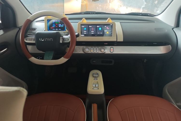 Used CHANGAN NEVO Lumin 2023 205km Xiangqin Version Center Console