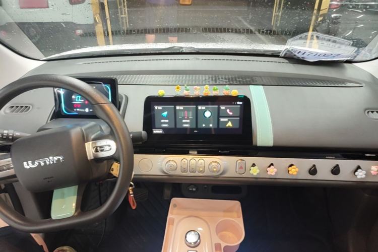 Used CHANGAN NEVO Lumin 2023 205km Xiangqin Version Center Console
