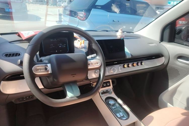 Used CHANGAN NEVO Lumin 2023 205km Xiangqin Version Center Console
