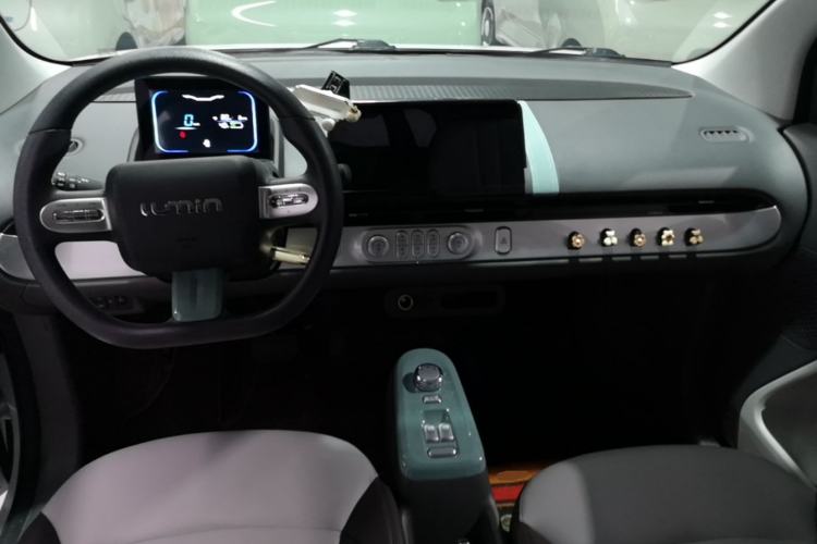Used CHANGAN NEVO Lumin 2023 205km Xiangqin Version Center Console