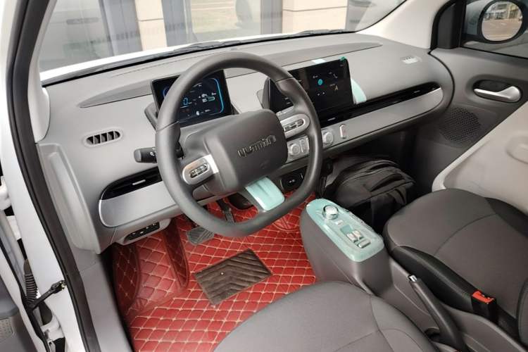 Used CHANGAN NEVO Lumin 2023 205km Xiangqin Version Center Console