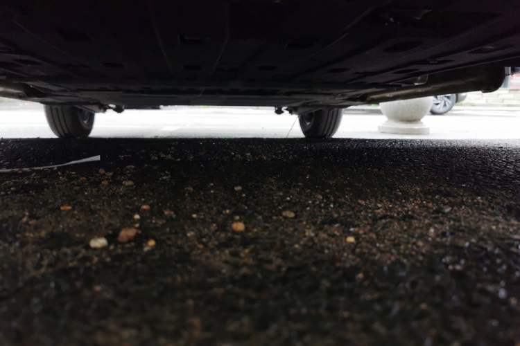 Used CHANGAN NEVO Lumin 2023 205km Xiangqin Version Chassis Front