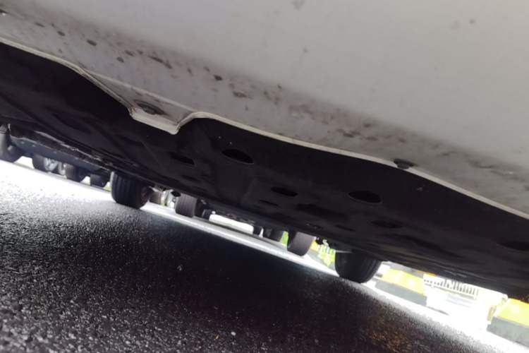 Used CHANGAN NEVO Lumin 2023 301km Honey Dew Edition Chassis Front