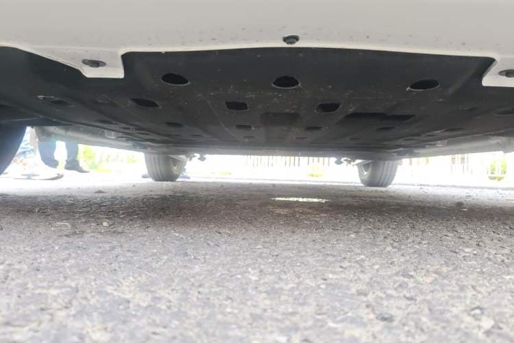Used CHANGAN NEVO Lumin 2023 205km Xiangqin Version Chassis Front