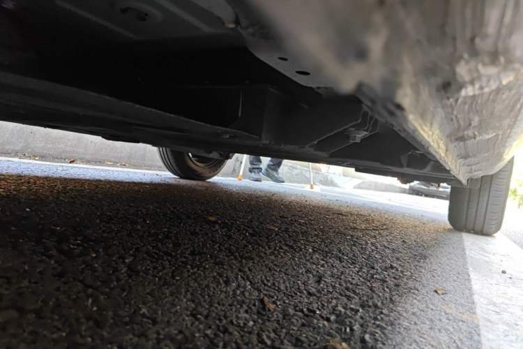 Used CHANGAN NEVO Lumin 2023 205km Xiangqin Version Chassis Front Left