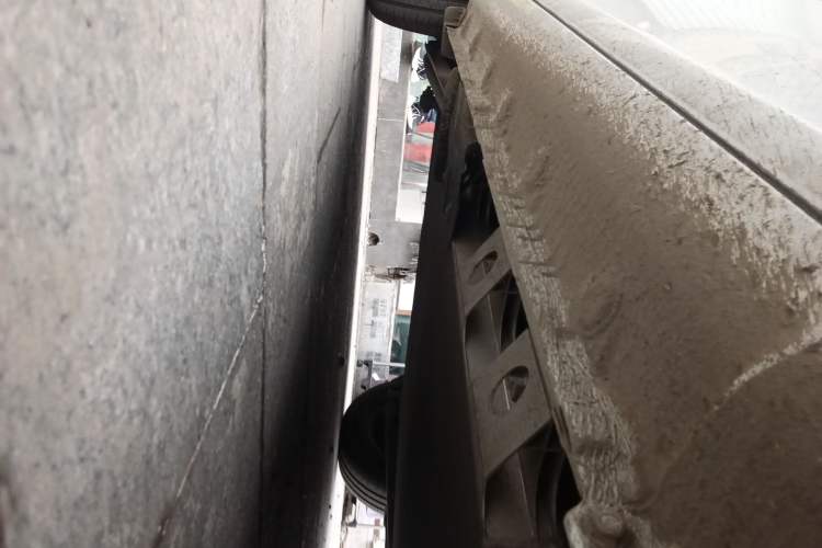 Used CHANGAN NEVO Lumin 2023 301km Honey Dew Edition Chassis Front Right