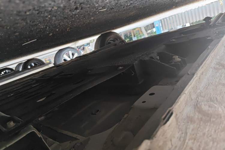 Used CHANGAN NEVO Lumin 2023 205km Xiangqin Version Chassis Front Right