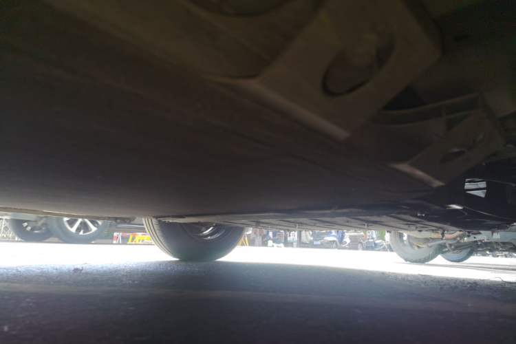 Used CHANGAN NEVO Lumin 2023 301km Honey Dew Edition Chassis Front Right