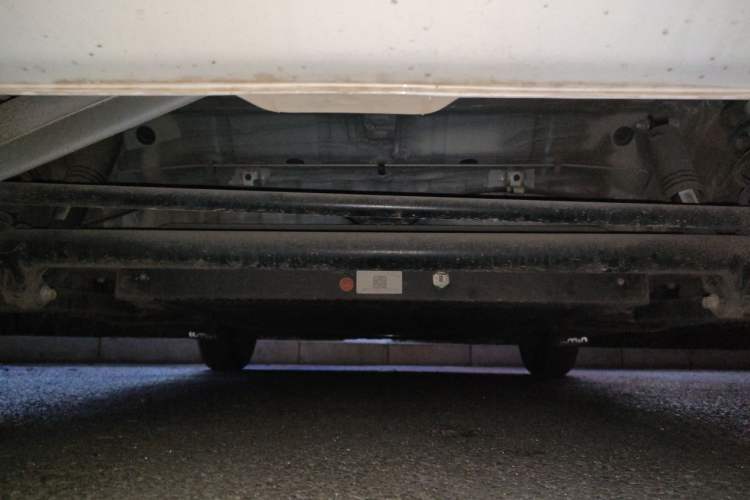 Used CHANGAN NEVO Lumin 2023 205km Xiangqin Version Chassis Rear