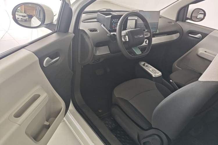 Used CHANGAN NEVO Lumin 2023 301km Honey Dew Edition Driver Seat
