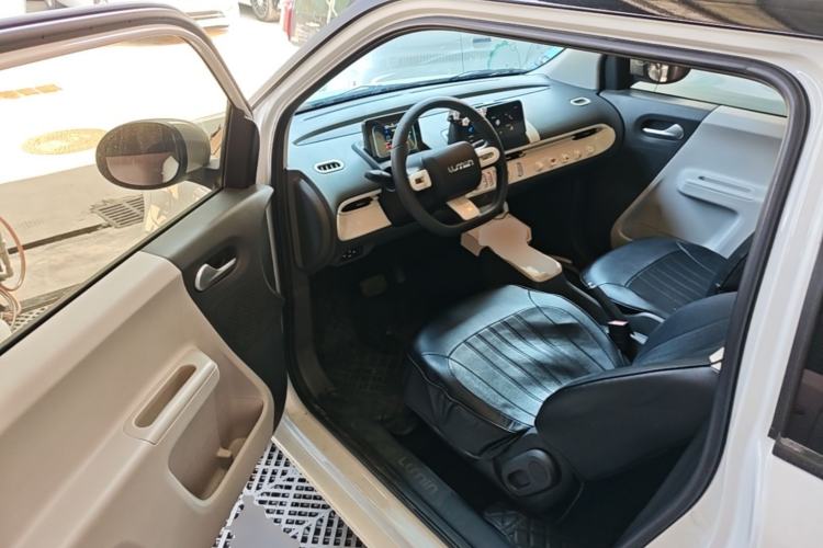 Used CHANGAN NEVO Lumin 2023 301km Honey Dew Edition Driver Seat