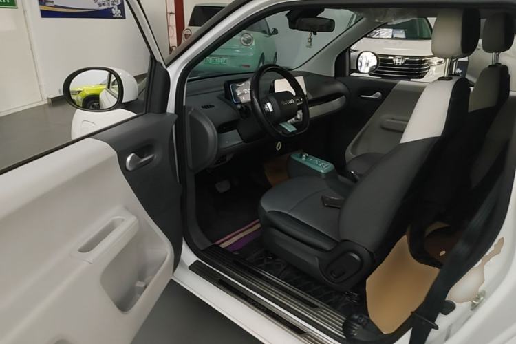 Used CHANGAN NEVO Lumin 2023 301km Honey Dew Edition Driver Seat