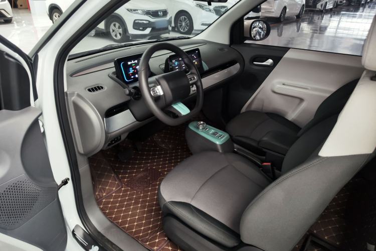 Used CHANGAN NEVO Lumin 2023 301km Honey Dew Edition Driver Seat