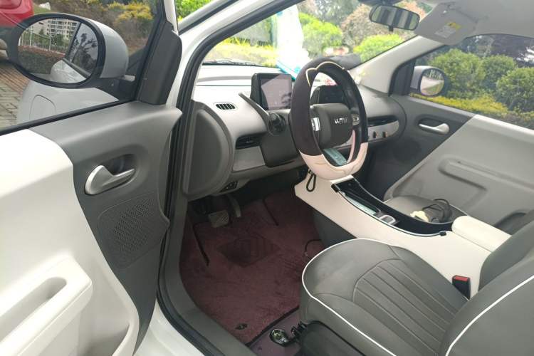 Used CHANGAN NEVO Lumin 2023 301km Honey Dew Edition Driver Seat