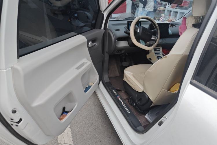 Used CHANGAN NEVO Lumin 2023 301km Honey Dew Edition Driver Seat