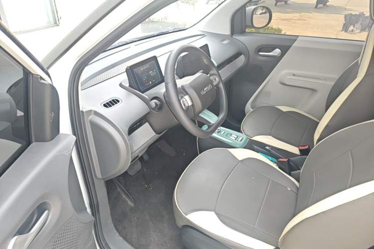Used CHANGAN NEVO Lumin 2023 301km Honey Dew Edition Driver Seat