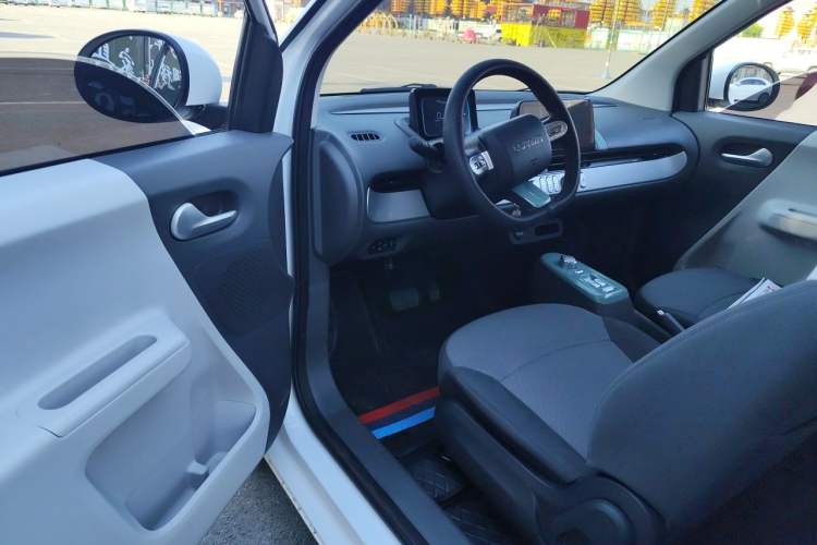 Used CHANGAN NEVO Lumin 2023 205km Xiangqin Version Driver Seat
