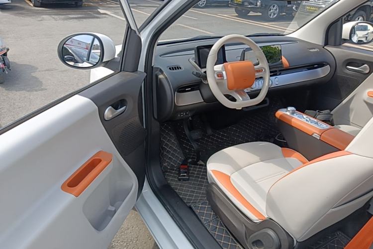 Used CHANGAN NEVO Lumin 2023 301km Honey Dew Edition Driver Seat